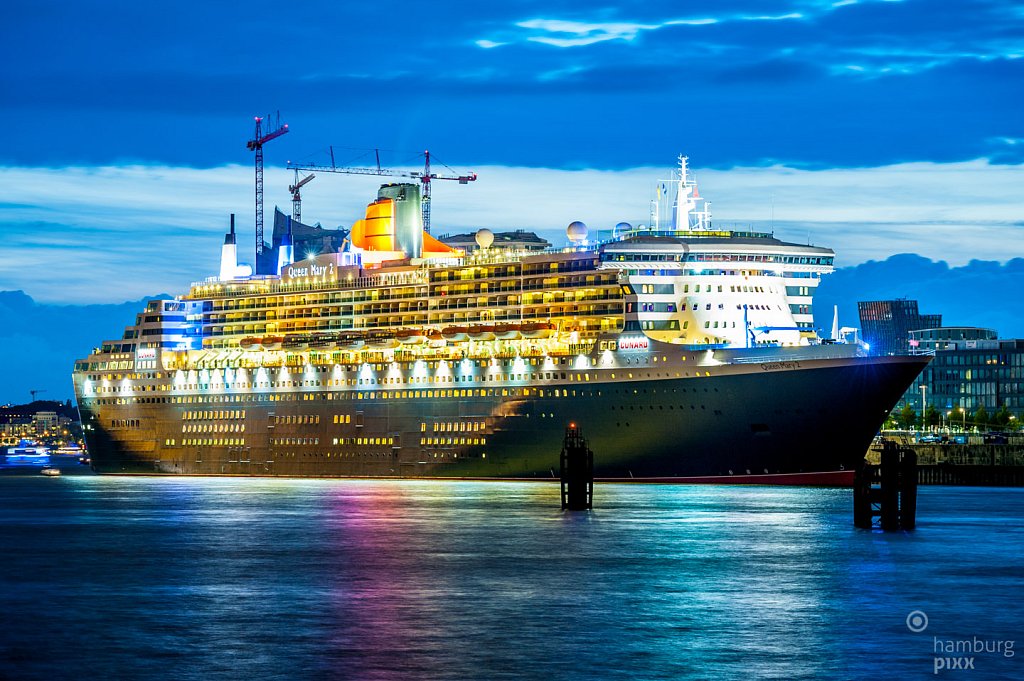 Queen Mary 2 in Kitsch