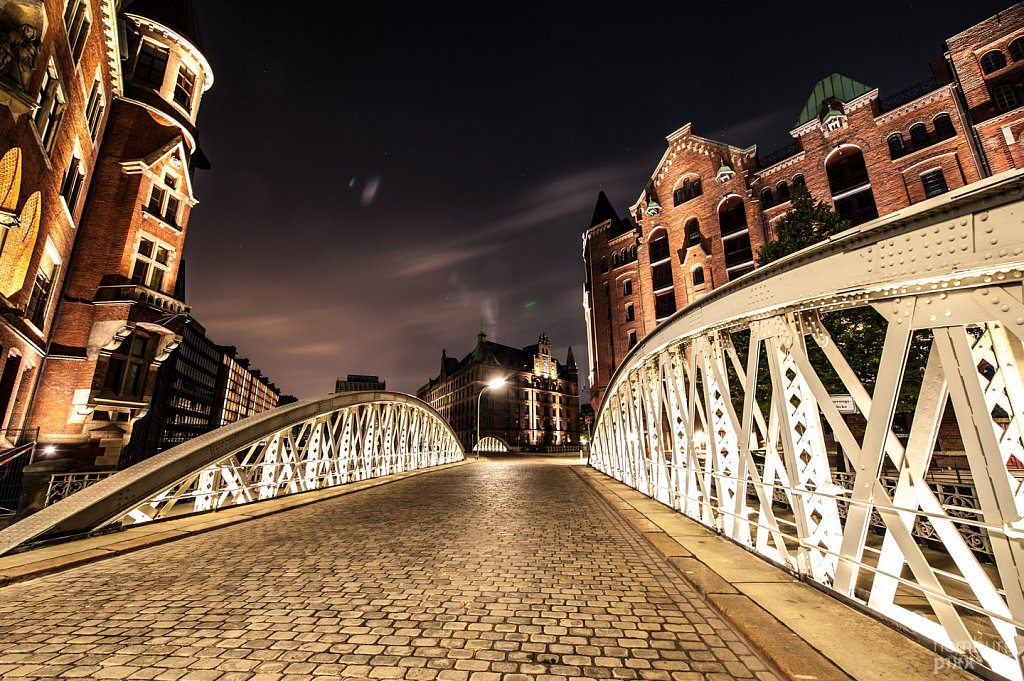 Speicherstadt is watching you
