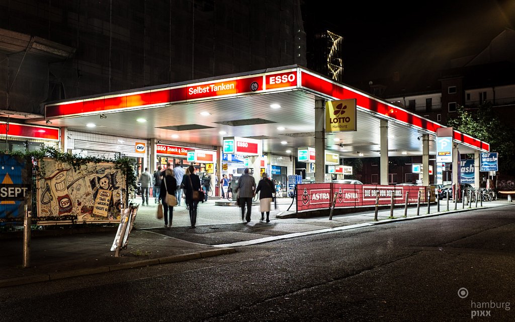 Nicht mehr lange? Esso-Tankstelle 